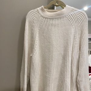 Banana republic white sweater